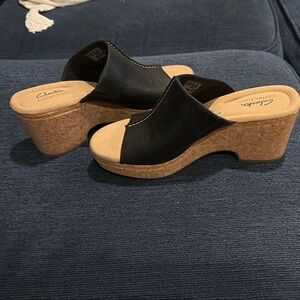 Clarks Black and Tan Mules with Ergonomic Design